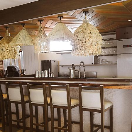Azzurro Hotel Angeles Εξωτερικό φωτογραφία