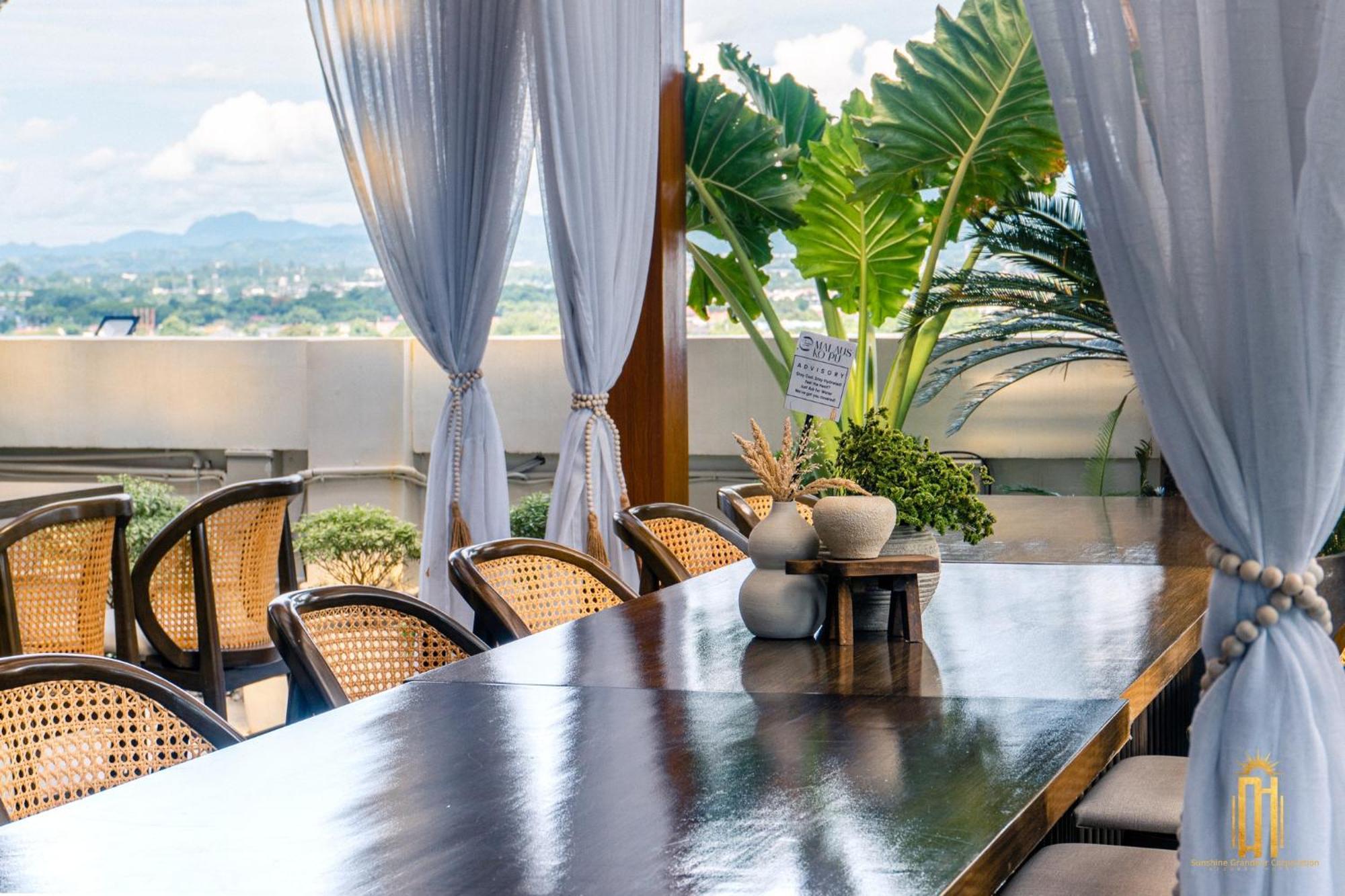 Azzurro Hotel Angeles Εξωτερικό φωτογραφία
