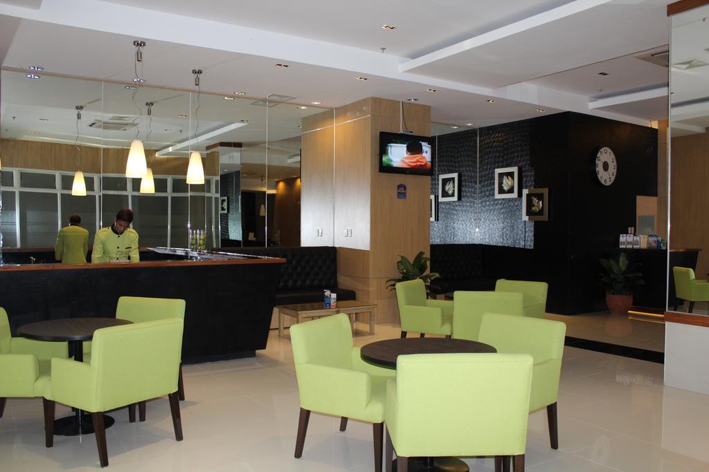 Azzurro Hotel Angeles Εξωτερικό φωτογραφία