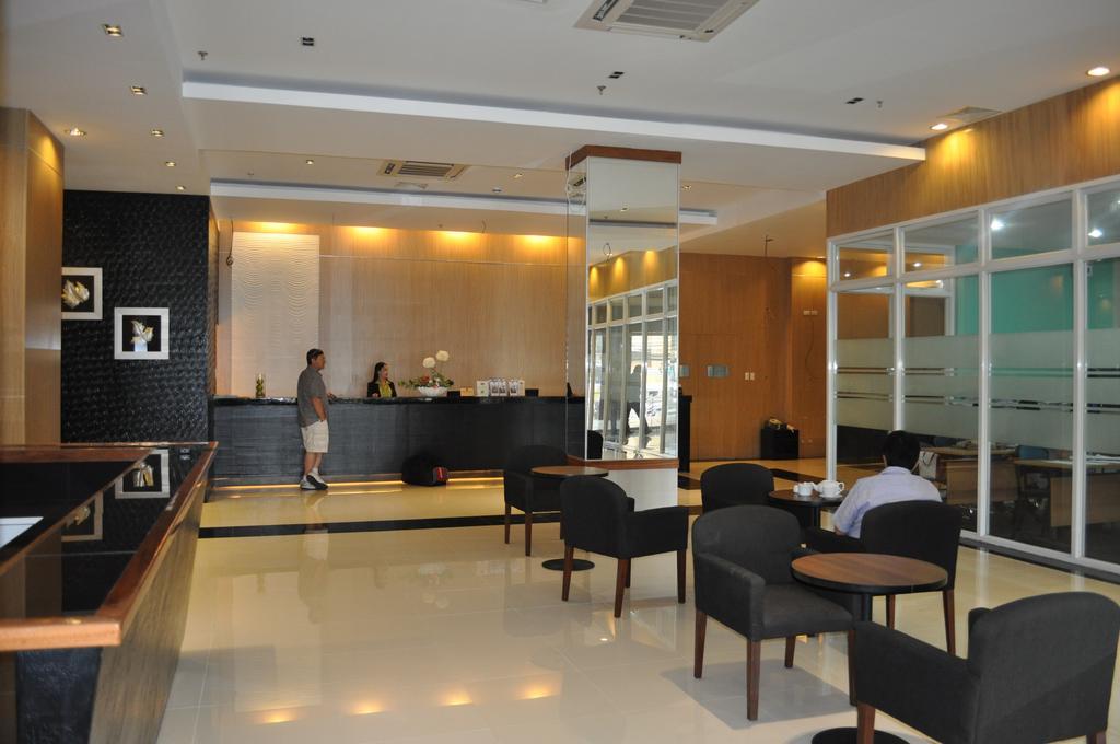 Azzurro Hotel Angeles Εξωτερικό φωτογραφία